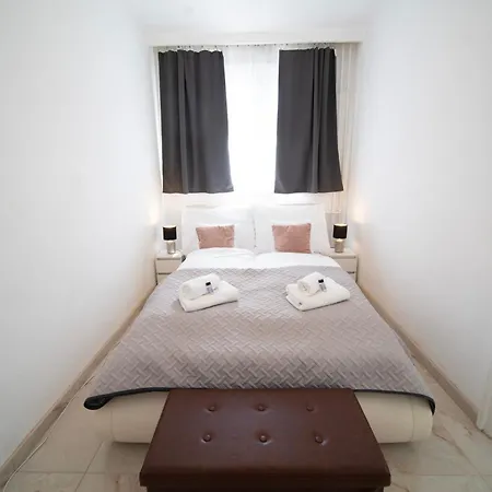 Hungaria Charm 4ppl Wifi Tv Ac Pusztavacs