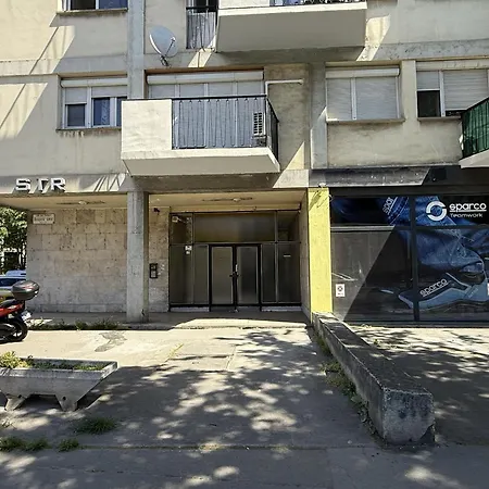 Apartament Free Parking- Hungaria Charm 4ppl Wifi Tv Ac