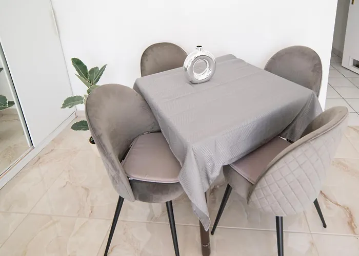 Free Parking- Hungaria Charm 4ppl Wifi Tv Ac Apartament *